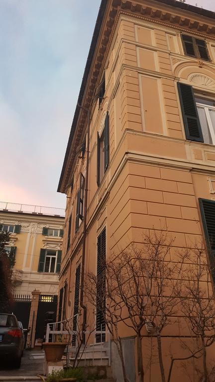 Royal Guest house Genoa