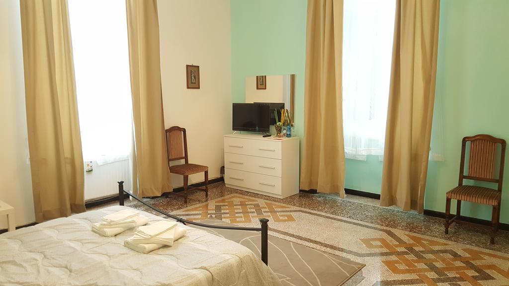 Royal Guest house