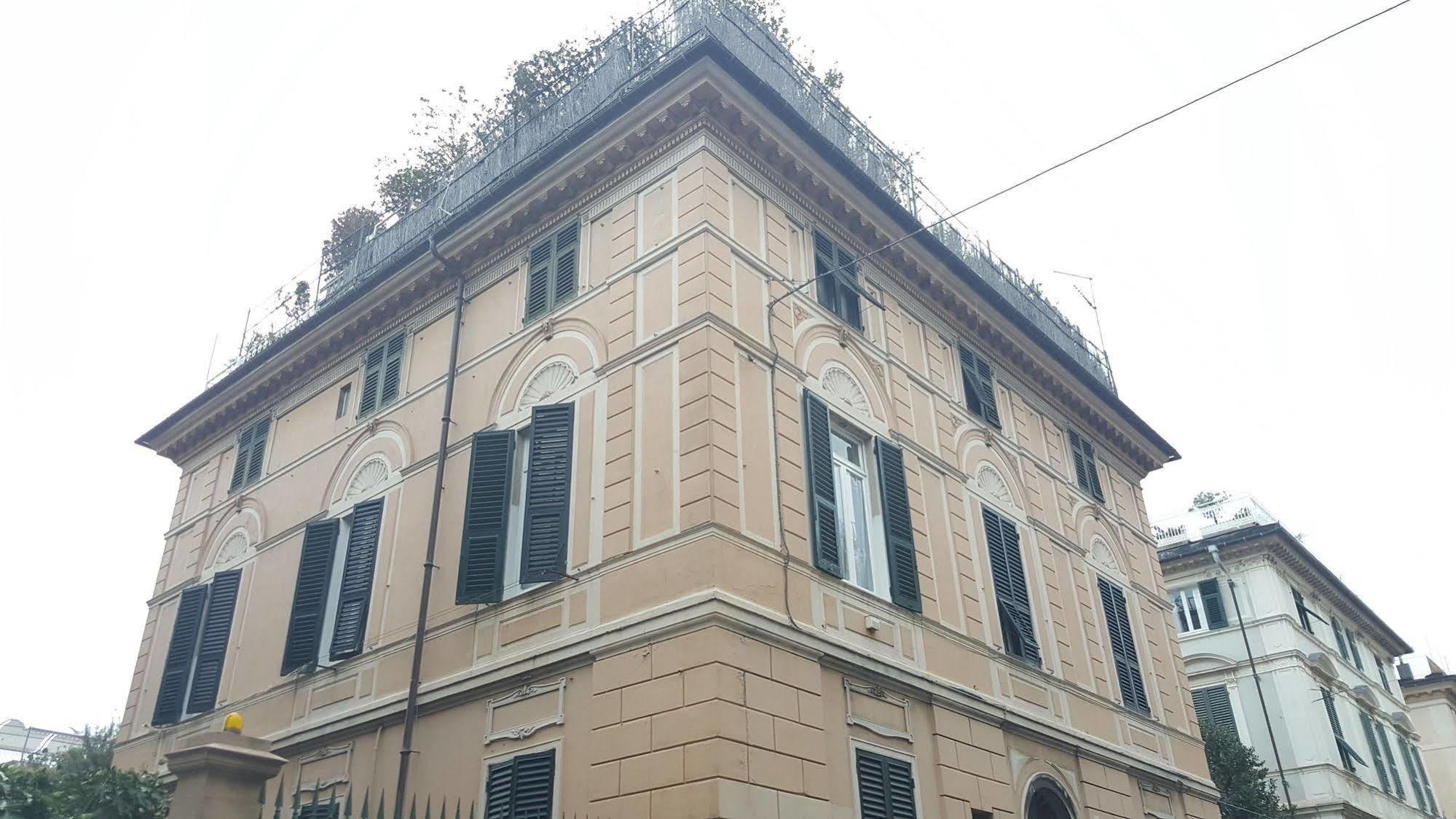 Royal Guest house 2*