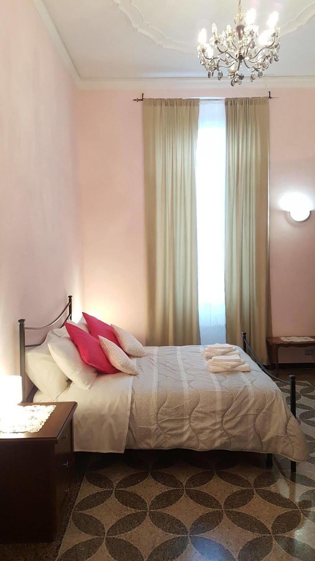 Royal Guest house